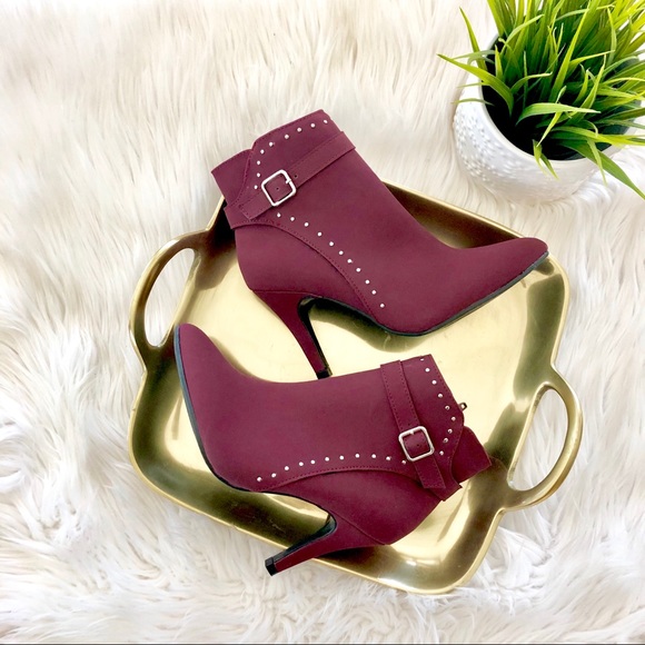 me too Shoes - Comfy Burgundy Studded Booties